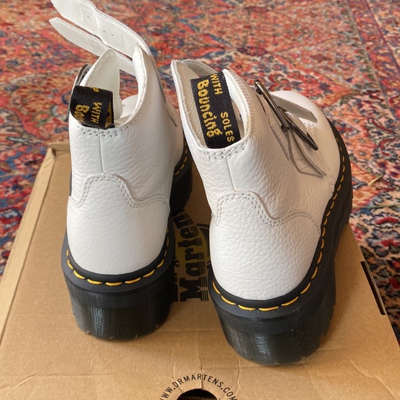 Brand new Dr. Martens white boots/Devon Hearts Quad Boots - Picture 5 of 7
